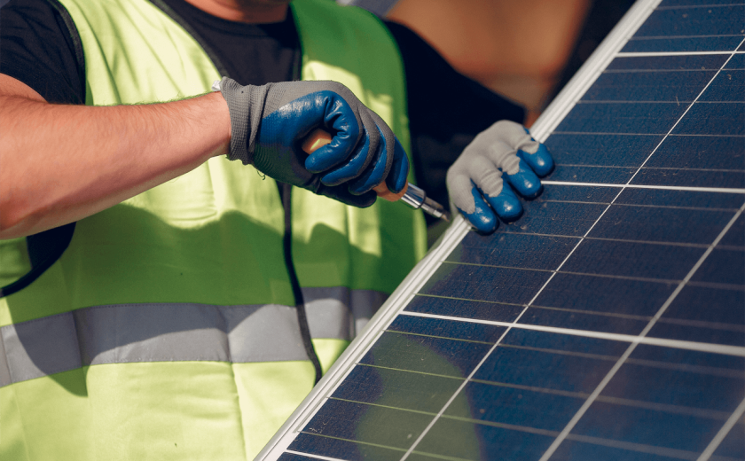 Manutenção-de-placas-solares
